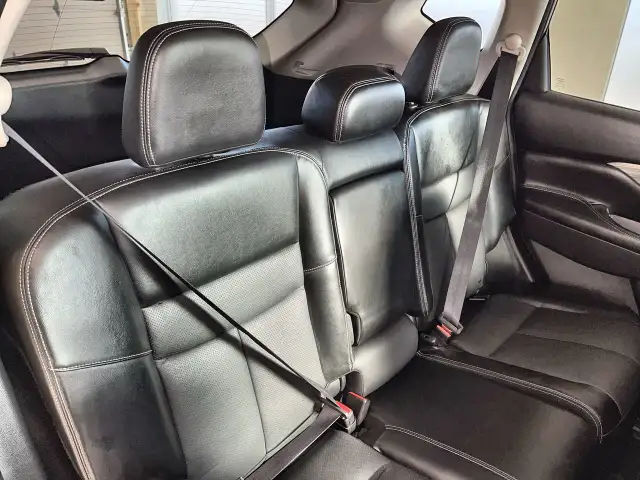 2018 Nissan Murano SL AWD CVT Fresh Trade! Local Unit! 2 Sets of in Cars & Trucks in Regina - Image 32