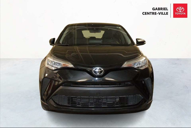 2020 Toyota C-HR LE in Cars & Trucks in City of Montréal - Image 2