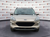 Thanks for viewing our House Of Cars Barlow inventory! AMVIC licensed dealer! The 2020 Ford Escape S... (image 9)