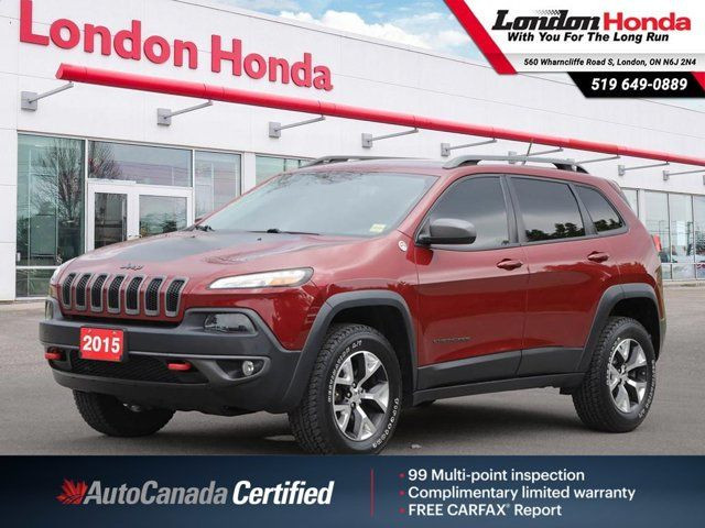 2015 Jeep Cherokee Trailhawk | Clean Carfax | Full Service in Cars & Trucks in London