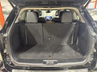 2021 Toyota Highlander Hybrid Platinum/AWD/AC/GPS/CAMERA/BT/TOIT PANO/CUIR/CRUISE/APPLE CARPLAY/GR E... (image 8)