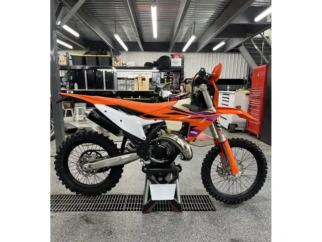 2024 KTM 150 XC-W in Dirt Bikes & Motocross in Granby - Image 2