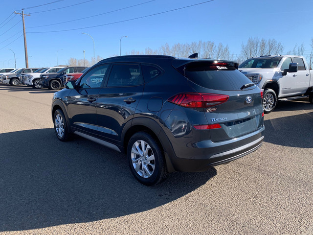 2021 Hyundai Tucson Preferred SUNROOF | LEATHER INTERIOR | RE... in Cars & Trucks in Medicine Hat - Image 4