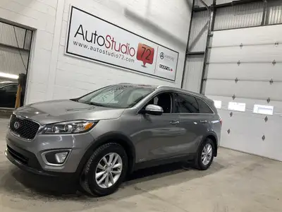Découvrez le Kia Sorento 2017 version LX**CAMERA RECUL**MAGS**A/C**CRUISE**AWD, un VUS polyvalent et...