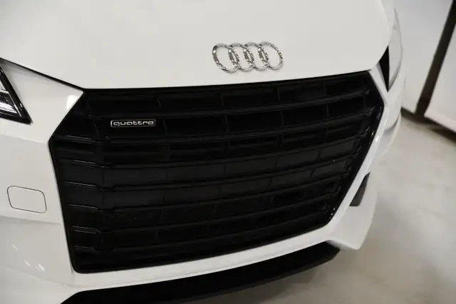 2017 Audi TT Competition / Black Optics / Navigation / Inspecté  in Cars & Trucks in Longueuil / South Shore - Image 4