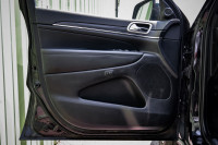 This 2021 Jeep Grand Cherokee is for sale today. This SUV has 86,079 kms. It's _black_ in colour . I... (image 9)