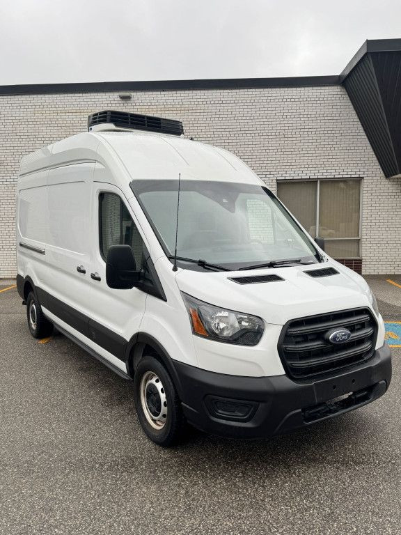 2021 Ford Transit Cargo Van T-250 130" Med Rf 9500 GVWR Rll-whee in Cars & Trucks in City of Toronto - Image 2