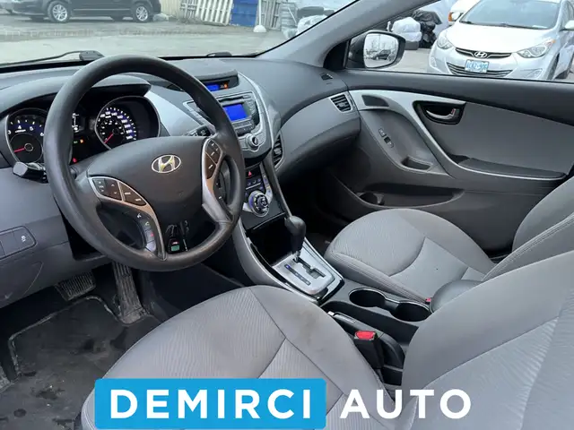 2013 Hyundai Elantra **SAAQ CERTIFIEE**GL**SIEGES CHAUFFANTS**BL in Cars & Trucks in Laval / North Shore - Image 20