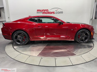 Vehicle Highlights include: 1LE Track Package, 1SS Trim Level, Rear Decklid Spoiler, Dual Mode Perfo... (image 7)