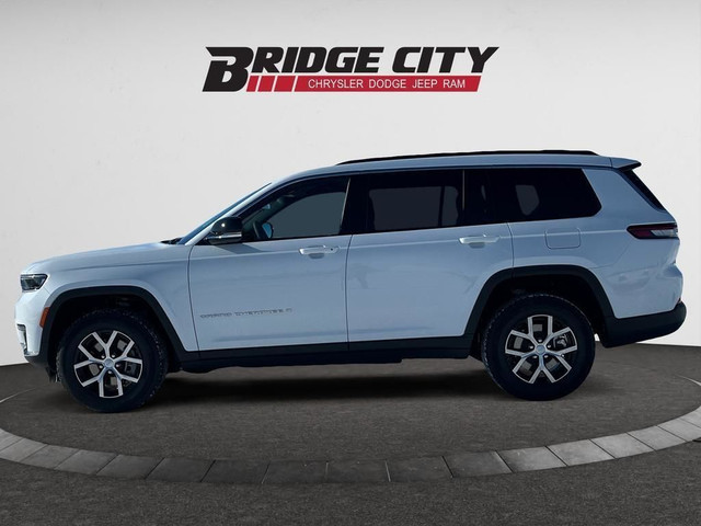 2025 Jeep Grand Cherokee L Limited - Navigation in Cars & Trucks in Lethbridge - Image 2