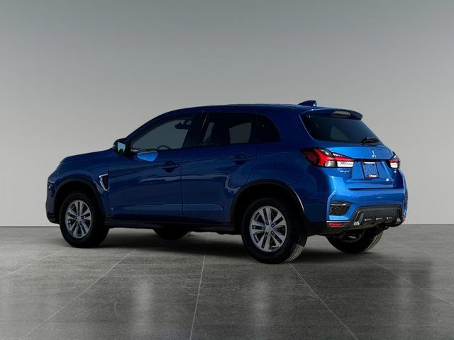 2023 Mitsubishi RVR SE in Cars & Trucks in Calgary - Image 4