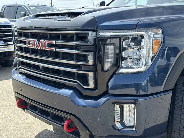 2023 GMC Sierra 3500 HD AT4 in Cars & Trucks in Edmonton - Image 13
