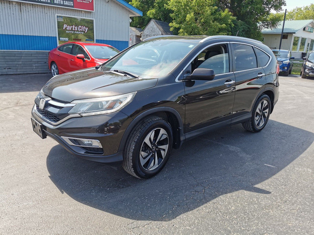2016 Honda CR-V Touring AWD in Cars & Trucks in Belleville