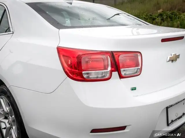 2016 Chevrolet Malibu Limited LT in Cars & Trucks in Tricities/Pitt/Maple - Image 8