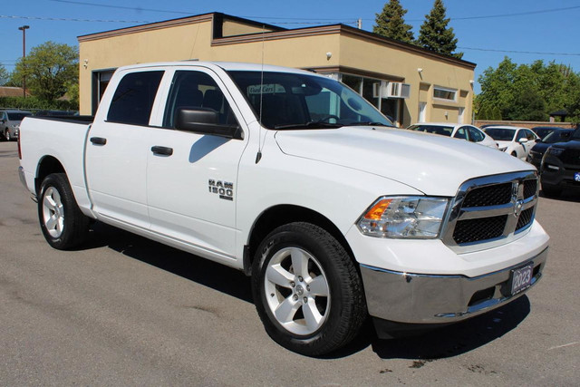 2023 RAM 1500 SLT Crew Cab SWB 4WD in Cars & Trucks in Mississauga / Peel Region