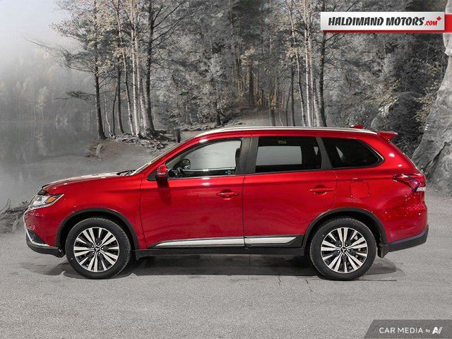 2020 Mitsubishi Outlander ES in Cars & Trucks in Hamilton - Image 2