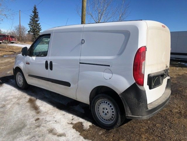 2018 Ram ProMaster City Cargo Van ST W/Divider, Shelving in Cars & Trucks in Calgary - Image 4
