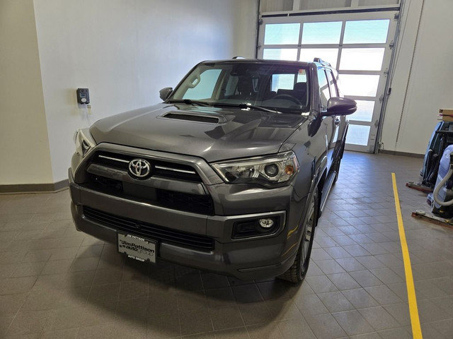  2022 Toyota 4Runner 4WD in Cars & Trucks in Winnipeg - Image 2