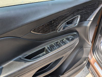 Anti-Lock Brakes;Driver Air Bag;Fog Lights;Passenger Air Bag;Security System;Side Air Bag;Traction C... (image 7)