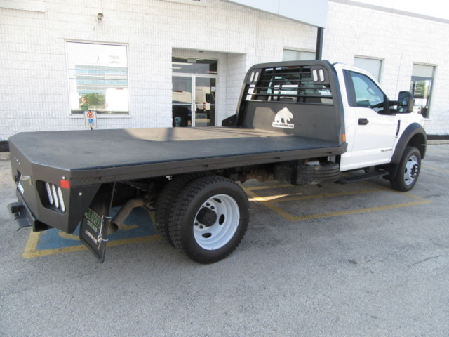 2021 Ford F-550 DIESEL REG CAB 4X4 12 FT STEEL DECK / GOOSENECK in Cars & Trucks in Oakville / Halton Region - Image 3