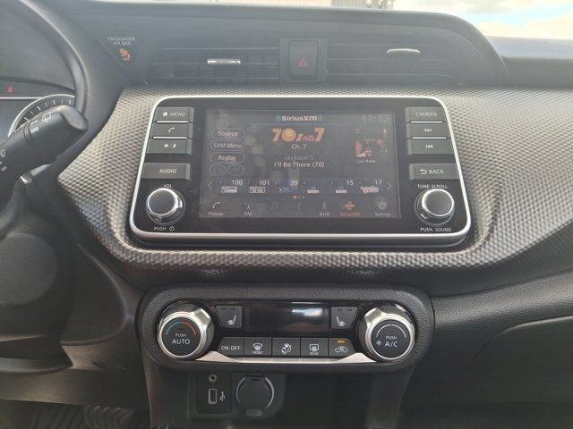 2019 Nissan Kicks SV | Heated Seats | Bluetooth | Carplay + in Cars & Trucks in Guelph - Image 4