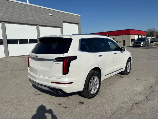2023 Cadillac XT6 Luxury LEATHER SEATS | POWER LIFTGATE | SIR... in Cars & Trucks in Kawartha Lakes - Image 9