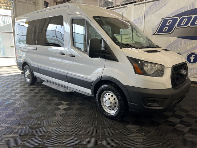 2025 Ford Transit Passenger Wagon XL | 9550# GVWR PKG | 15 PASSE in Cars & Trucks in Lloydminster - Image 3
