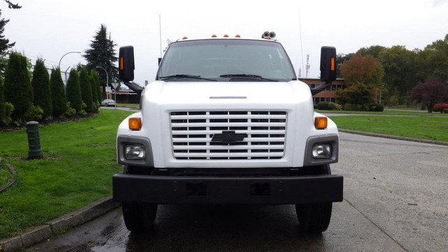 2008 Chevrolet C7500 Kodiak Flat Deck in Heavy Trucks in Delta/Surrey/Langley - Image 3