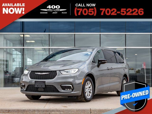 2025 Chrysler Pacifica Select in Cars & Trucks in Barrie