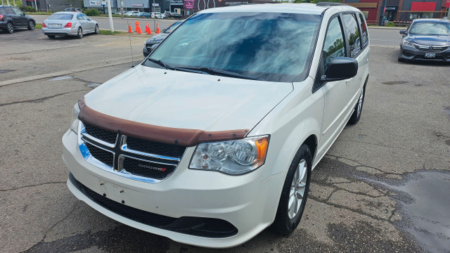 2013 Dodge Grand Caravan SXT in Cars & Trucks in London - Image 3