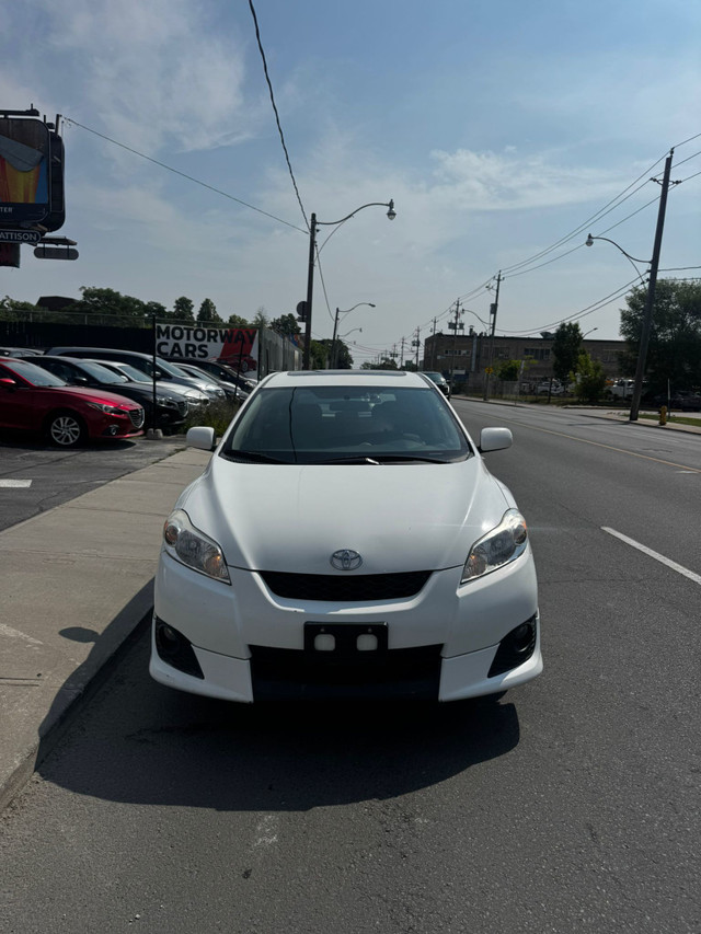 2010 Toyota Matrix XR | SUNROOF | BLUETOOTH | CLEAN | CERTIFIED  in Cars & Trucks in City of Toronto - Image 2