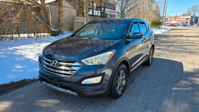 2013 Hyundai Santa Fe Luxury, Leather Heated Seats , Reverse Cam in Cars & Trucks in City of Toronto - Image 2