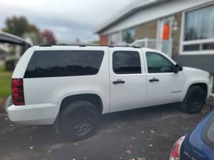 2012 Chevrolet Suburban LS