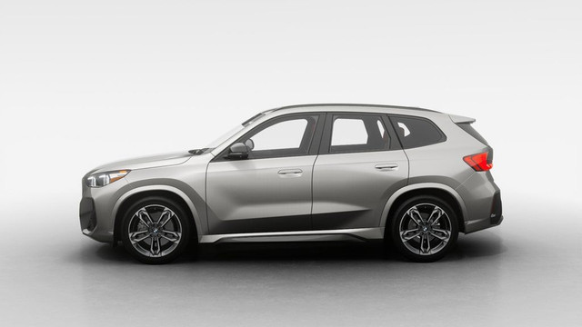 2025 BMW X1 xDrive28i | Polyvalente et puissante | Édition M in Cars & Trucks in City of Montréal - Image 4