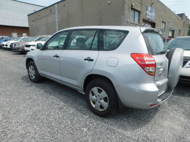 Toyota RAV4 Base I4 2WD 2010 in Cars & Trucks in City of Montréal - Image 4