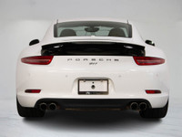 See Dealer Website for Details. Engine: Flat 6 Cylinder Engine (image 6)