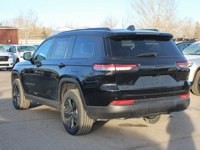 2025 Jeep Grand Cherokee L Altitude in Cars & Trucks in Calgary - Image 3