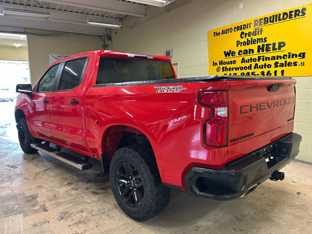 2022 Chevrolet Silverado Custom Trail Boss in Cars & Trucks in Windsor Region - Image 3