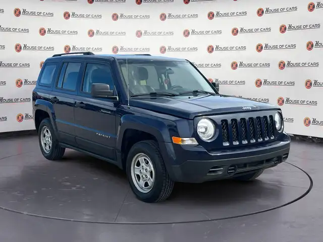 2012 Jeep Patriot 4WD 4dr Sport in Cars & Trucks in Calgary - Image 10