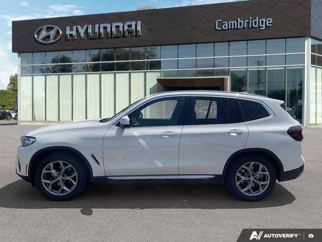 2023 BMW X3 xDrive30i | Panoramic Sunroof | Ambient Lighting in Cars & Trucks in Cambridge - Image 3