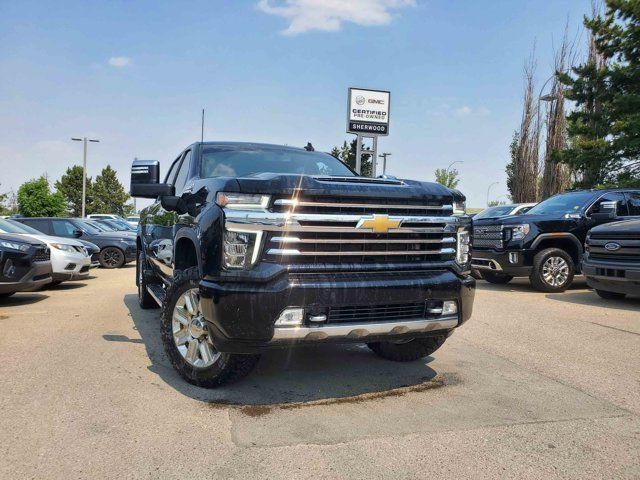 2022 Chevrolet Silverado 2500HD High Country 6.6L in Cars & Trucks in Strathcona County - Image 2
