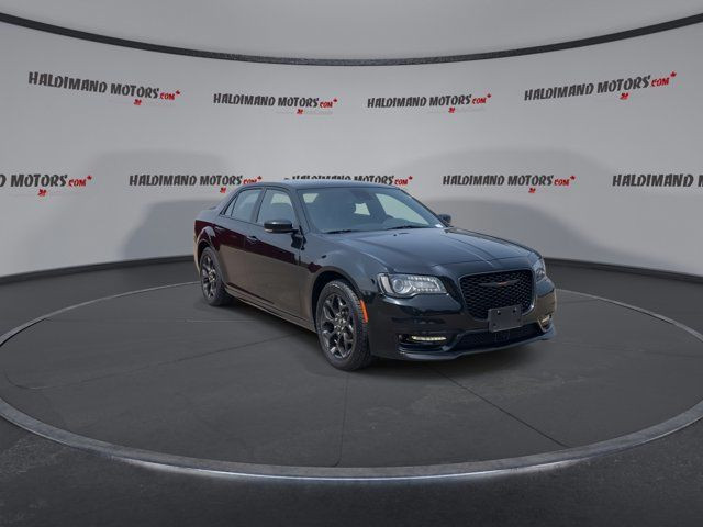 2023 Chrysler 300 300S in Cars & Trucks in Hamilton - Image 2