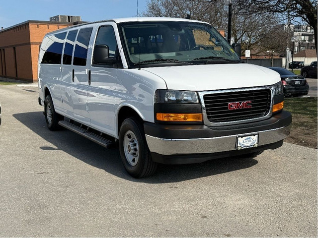 2023 GMC Savana Passenger 15 Passenger|3500|Only 28,928km|Warran in Cars & Trucks in City of Toronto - Image 2