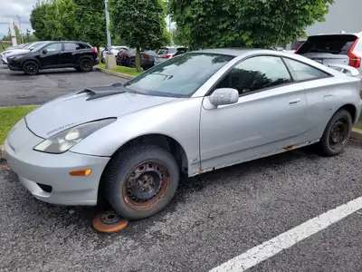 Membre de la corporation des concessionnaires d'automobiles de Montréal 2001 TOYOTA CÉLICA GTS , (MÉ...