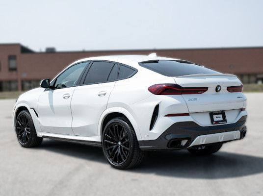 2021 BMW X6 40i |M-SPORT|RED INT|22 INCH WHEELS |NAV|PANOROOF|LO in Cars & Trucks in City of Toronto - Image 4