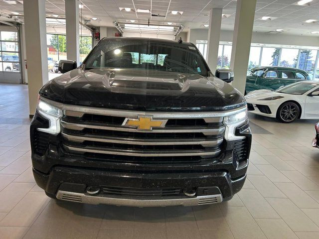 2023 Chevrolet Silverado 1500 High Country 5.3 *Tech Pkg* *Pwr in Cars & Trucks in Fort McMurray - Image 2