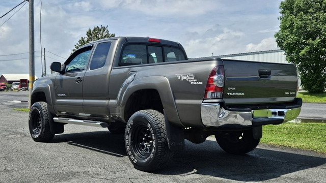 2009 Toyota Tacoma SR5 TRD OFF ROAD in Cars & Trucks in Longueuil / South Shore - Image 4