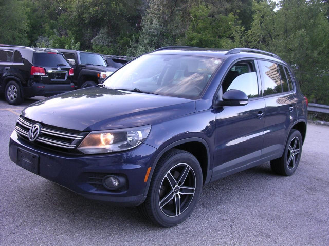 2016 Volkswagen Tiguan COMFORTLINE in Cars & Trucks in City of Toronto