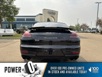 KBB.com Best Resale Value Awards. This Porsche Panamera delivers a Premium Unleaded V-8 4.8 L/293 en... (image 5)