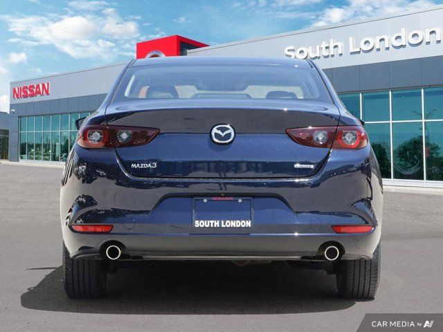 2022 Mazda Mazda3 GS | 1 Owner | Leather | Memory Seats | No in Cars & Trucks in London - Image 4